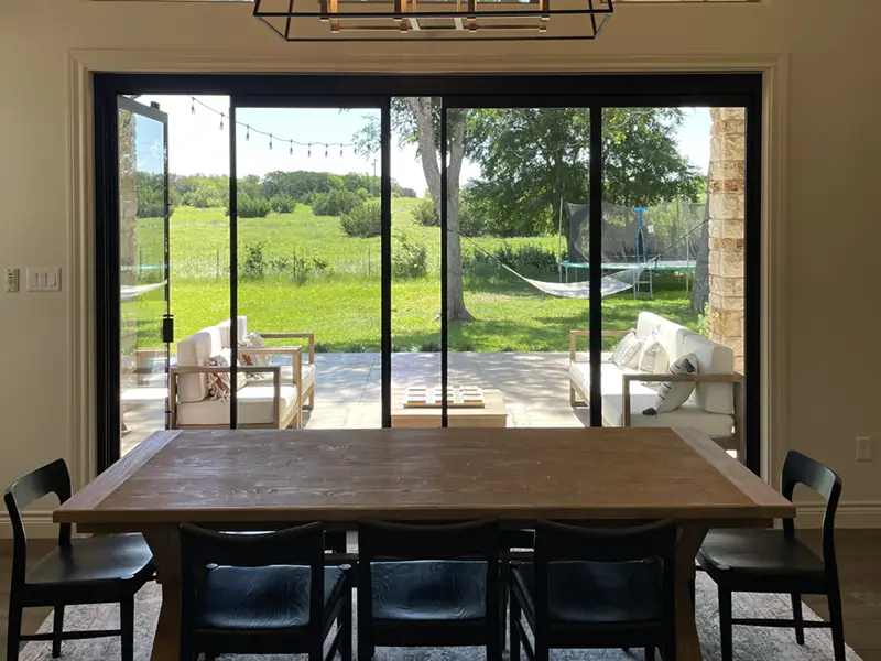 Glass Expanse doors looking into Texas views.
